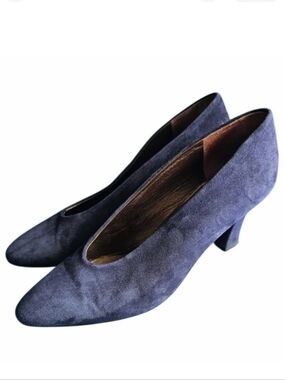 VINTAGE 80'S Bocci Blue Suede Heels Made In Italy Size 40